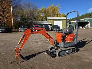 Miniexcavadora Kubota K008-3 2018: Potencia Ultracompacta para Proyectos de Acceso Limitado - Product Image 2