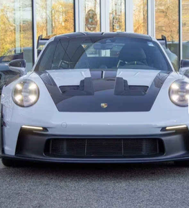 Porsche 911 GT3 RS Coupé 2024, Tracción Trasera, Volante a la Izquierda, Asientos de Cuero, Cámara Trasera - Product Image 3