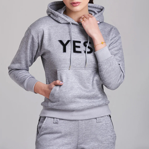 Venta al por mayor de alta calidad de algodón grueso personalizado con capucha y Joggers conjunto de las mujeres del deporte pulóver conjunto de 2 piezas de las mujeres pulóver chándal - Product Image 4