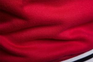 Veste de baseball pour homme personnalisée, nouvelle collection 2026, design tendance, rouge vin, coupe ajustée, veste universitaire rouge unie - Product Image 6