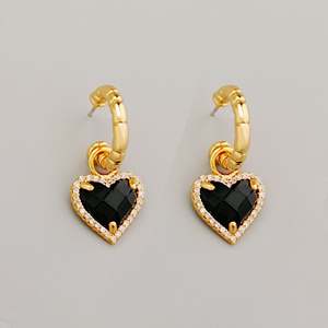 Collana con Ciondolo a Cuore Nero Impermeabile, Anallergica, con Pietra Nera, Regalo Amore Eterno, con Orecchini Pendenti, Accessorio Moda - Product Image 1