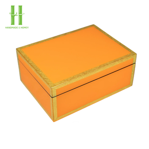 Nouvelle tendance Boîte à bijoux en laque Laque personnalisée à haute brillance Cadeau de luxe Boîte d'emballage de bijoux en bois OEM Made in Vietnam - Product Image 1