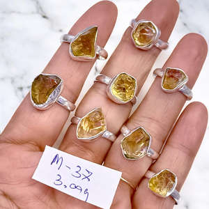 Anillos de Citrino Verde en Bruto, Anillos de Plata de Ley 925, Precio de Mayoreo de Joyería - Product Image 1