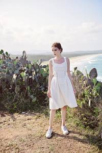 Robe mi-longue design de base de la meilleure qualité avec col rabattu Western beach Party portant une robe d'été de printemps au tarif de gros - Product Image 5