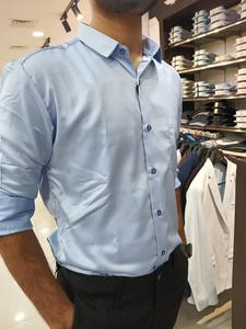 Camisa informal de algodón 100% azul cielo para hombre, corte Regular, cuello extendido sólido, diseño de estampado Formal transpirable para verano - Product Image 3