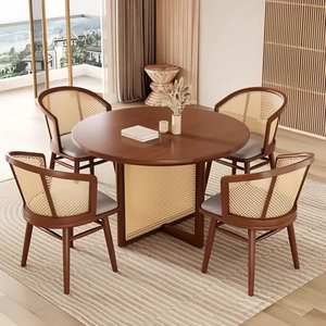 โต๊ะรับประทานอาหารทรงกลมทันสมัย ทำจากโครงไม้สักแท้ พร้อมหวายและวัสดุคุณภาพสูง สำหรับใช้ภายในและภายนอกอาคาร - Product Image 6