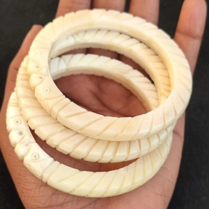 Cuerno de búfalo artesanal hecho a mano de lujo al por mayor Natural búfalo buey vaca cuerno brazalete joyería de moda para hombres y mujeres - Product Image 1