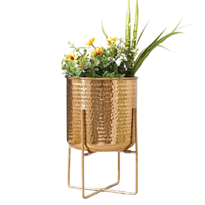 กระถางต้นไม้โลหะตีขึ้นรูป - Product Image 1