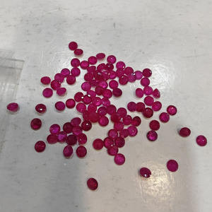 Rubino Naturale di Qualità, <span class=keywords><strong>Pietra</strong></span> <span class=keywords><strong>Preziosa</strong></span> Naturale, Taglio Diamante Rotondo, Aspetto Setoso con Asterismo - Product Image 4