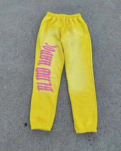 Survêtement de sororité grecque, ensemble de sweat à capuche et pantalon de survêtement personnalisé, tenue Streetwear à la mode jaune, vêtements de sport décontractés pour femmes et hommes - Product Image 4