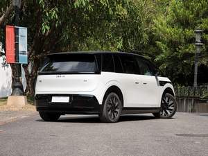 Vehículo Eléctrico de Energía Nueva Usado 2025 en Buenas Condiciones, Bajo Kilometraje, Listo para Conducir, Calidad Perfecta xx - Product Image 4