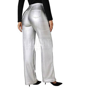 Pantalones de Cuero Duraderos para Mujer, Estilo Clásico, Ajuste Cómodo, Cuero Genuino Suave, Adecuado para Mujeres - Product Image 5