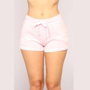 Shorts décontractés pour femmes de qualité supérieure, taille élastique, impression de logo personnalisée, tissu polyester et élasthanne, séchage rapide, respirant, OEM - Product Image 3