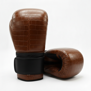 Gants de MMA en cuir de vachette et de crocodile personnalisés OEM, excellente performance, gants de boxe en cuir véritable, prix de gros pour les arts martiaux - Product Image 6