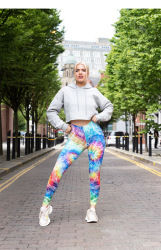 Mallas de yoga deportivas de calidad superior para mujer, último diseño con logotipo de transferencia de calor e impresión por sublimación de camuflaje - Product Image 6