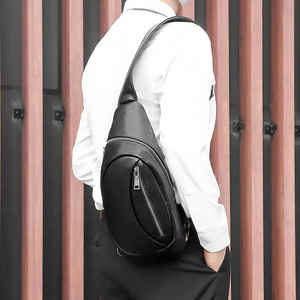 Sac messager de créateur décontracté pour hommes en cuir PU de haute qualité avec option de logo personnalisé doublure en cuir véritable - Product Image 4