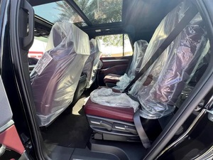 NUOVISSIMO Cadillac Escalade Sport SUV 2026, 499 CV, 7 Posti, 8 Cilindri, Cambio Automatico, Benzina, Guida a Sinistra - Product Image 4