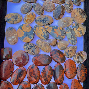 Vente en gros de cabochon en lot mixte naturel d'excellente qualité multicolore pierres précieuses en vrac bijoux faits à la main mélange lot de taille pour les femmes. - Product Image 1