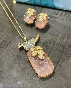 Ensemble de chaînes à maillons plaqué or à la mode Bijoux de mode en laiton élégants pour un usage quotidien Collier artificiel - Product Image 1