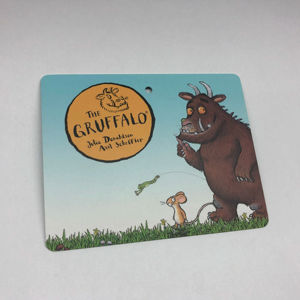 Étiquette volante de luxe personnalisée à la mode étiquette pivotante à impression offset carte de papier recyclé étiquette de marque UV en relief en relief promouvoir la carte-cadeau - Product Image 1