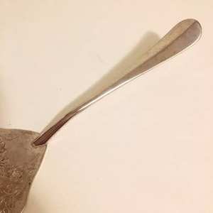 Juego de cuchillos para pasteles al por mayor en acero inoxidable con mango de diseño perfecto para servir pasteles y herramientas para hornear a los mejores precios - Product Image 6