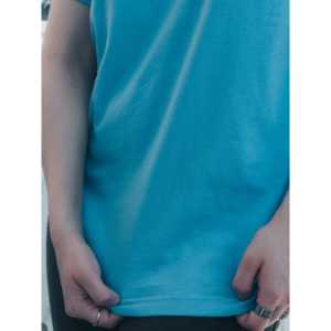 T-shirt pour femme Monochrome bleu saphir Design élégant et élégant - Product Image 2