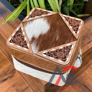 Joyero de cuero con herramientas manuales populares, organizador de almacenamiento, cuero de vaca, tamaño grande, joyero de viaje para mujer, para anillos, pendientes, collar - Product Image 1