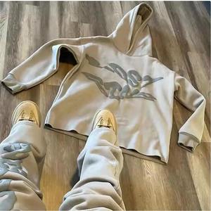 ชุดวอร์มผ้าคอตตอนสำหรับผู้ชายมีฮู้ดและกางเกงขาบานแบบสวมหัวมีซิปรูด100% 400gsm ขนาดใหญ่ออกแบบโลโก้ได้ตามต้องการ - Product Image 4