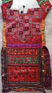 แผ่นแปะของชนเผ่าปักสีฟ้าโบราณเทคนิคการถักไหมพรมแบบหวีโดยตรงเสื้อผ้าวินเทจของจริงนักออกแบบสิ่งทอช่างฝีมือ - Product Image 6