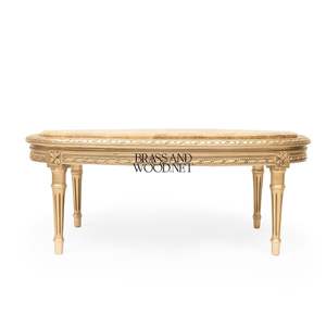 Mesa de Centro Ovalada de Lujo con Tapa de Mármol Beige Natural y Marco de Madera Tallado a Mano en Oro Antiguo para Sala de Estar Clásica - Product Image 2