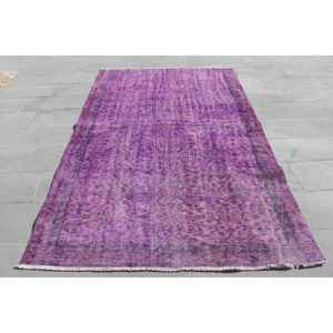 Alfombra Turca Vintage de 5.4x5.3 pies (164x161 cm), Alfombra Floral Morada - Product Image 1