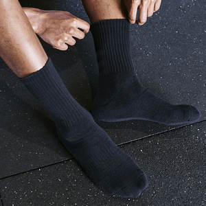 Chaussettes de sport les plus vendues, chaussettes de sport avec logo personnalisé, chaussettes de sport confortables pour la vente en ligne et forte demande de ce produit - Product Image 6