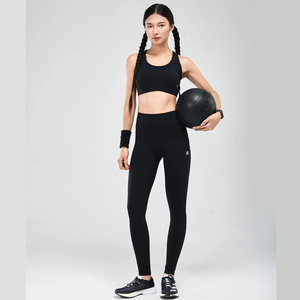 Sujetador deportivo transpirable para mujer para gimnasio, yoga, estilo simple con servicio de personalización - Product Image 2