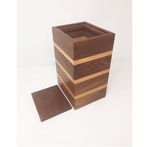 Nouvel arrivage d'urne funéraire en bois faite à la main au design rustique du Vietnam pour adultes, grande taille, vente en gros - Product Image 4