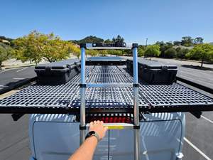 รถตู้ E-Transit 350 ปี 2022 ดัดแปลงเป็นรถบ้านพร้อมเต็นท์บนหลังคา - Product Image 3