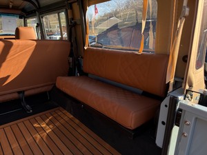 Increíble Land Rover Defender 110 4X4 de 1997 con Motor Diésel - Product Image 5