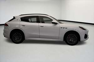 MASERATI GRE-CALE GT SUV CROSSOVER AWD 2024 d'occasion en excellent état - Product Image 6