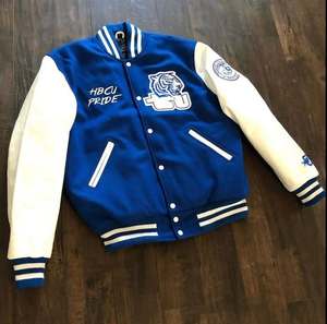 Chaqueta de Béisbol Personalizada para Mujer, Chaqueta Universitaria para Mujer y Chaqueta de Béisbol con Mangas de Cuero al por Mayor - Product Image 1