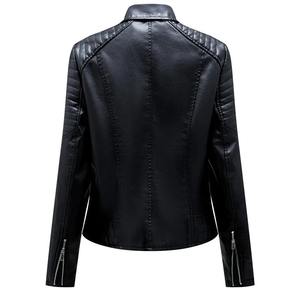Chaqueta de cuero con capucha ajustada para mujer con cuello levantado desmontable y cremallera chaqueta de moto de felpa de manga larga para invierno - Product Image 2