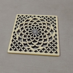 Indian Wholesale Exporter Offers New Classic Design <b>Square</b> Shape Wooden Coaster Set Resin Pad <b>Table</b> Decoration Accessories Sale - Product Image 4