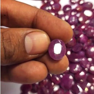 พลอยทับทิมธรรมชาติขนาด10มม. ถึง15มม. 143ชิ้นแหวนวงรี785 CTS Lot คุณภาพของ iroc หินอัญมณีเทียมที่ตัด $707สำหรับทุกคน - Product Image 3