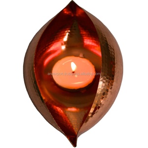Décoration de Bougie en Fer et Cuivre Martelé pour la Décoration Intérieure de Luxe, Bougie Unique aux Prix les Plus Bas - Product Image 1