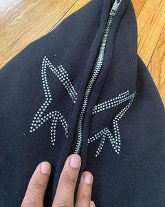 Wholesale Custom Logo Rhinestone <b>Cropped</b> Full Zip Up Hoodie Unisex Plain No Drawstring Edge Bottom <b>Cropped</b> <b>Top</b> Hoodie - Product Image 2