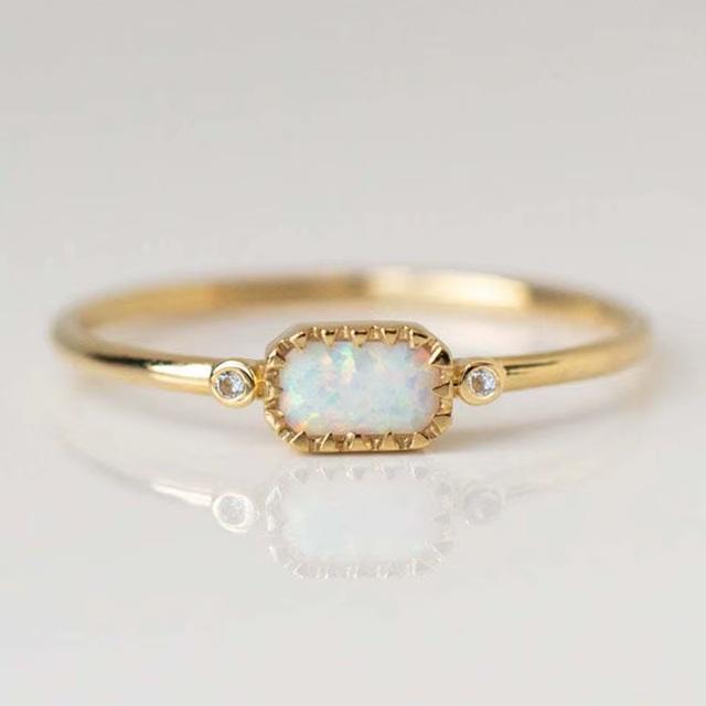 Opale de feu synthétique