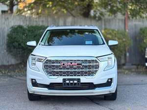 GMC Terrain Denali AWD 2023 Blanc Éclatant d'occasion, Conduite à Gauche, Toit Panoramique Sombre, Démarrage à Distance, Sièges en Cuir, Jantes R17 - Product Image 1