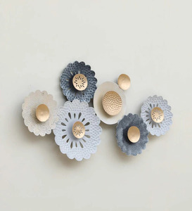 Design floral Vintage fer mur Art panneau fabriqué à la main en métal maison décoration intérieure élégant suspendu mur caractéristique - Product Image 4