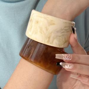 New Trendy Design Resin Bangles <b>Bracelet</b> for Women Fashionable <b>Bracelets</b> for Worldwide Export and faction bangle - Product Image 2