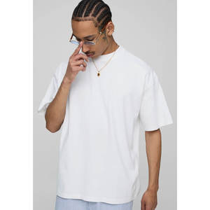 Camiseta de algodón personalizada de alta calidad para hombres con su marca de impresión gráfica al por mayor Top casual de manga corta - Product Image 6