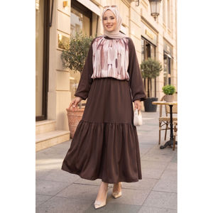 Conjunto de 2 Piezas de Satén con Falda Estampada Color Café, Estilo Formal, Top Deportivo de Mezclilla y Pantalones para Primavera/Verano, Talla XS - Product Image 1