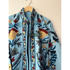 Venta al por mayor bordado a mano chaqueta abrigo Chaqueta corta Uzbek Suzani tela de algodón Unisex fiesta desgaste chaqueta abrigo de mujer - Product Image 3